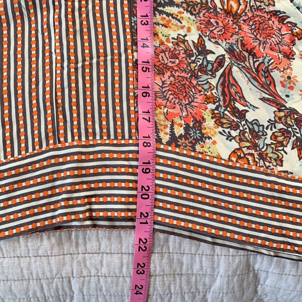 Like new Free people Mix-n-Match Blouse viscose small - Picture 9 of 12